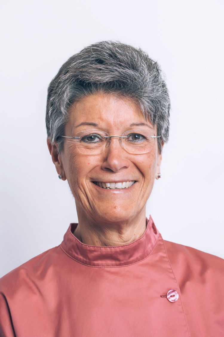 Dr. Montse Pérez